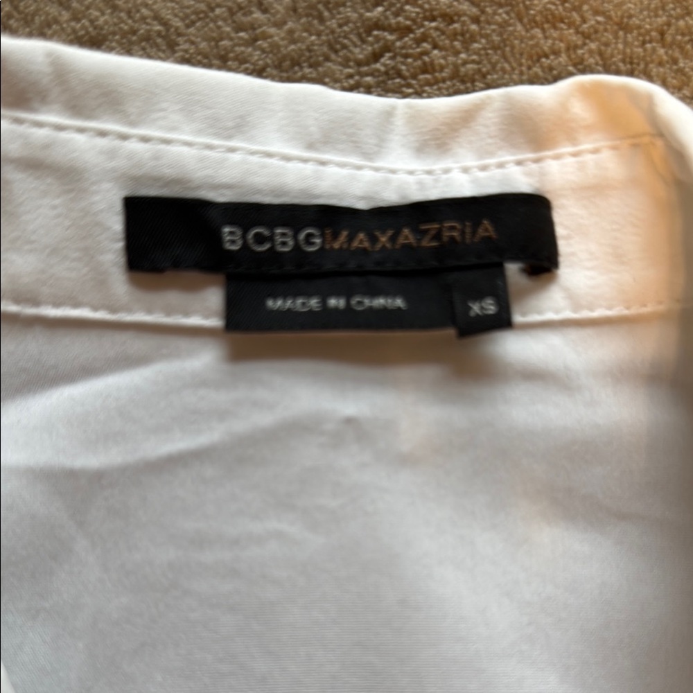 Bcbgmaxazria White Fitted Ruffled Button Down Shi… - image 3